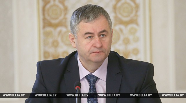 
   Александр Карлюкевич Районным газетам следует создавать свои радиопрограммы   
 
