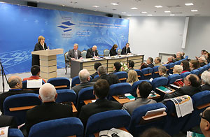 
  Литература позволяет стирать границы между народами - Лилия Ананич  
 
