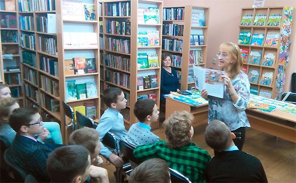 Прэзентацыя кніг Ірыны Токаравай прайшла ў Ждановіцкай сельскай бібліятэцы﻿
