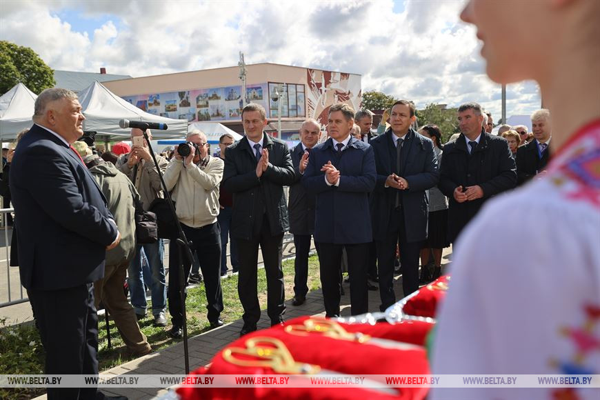 Аллея писателей_7.jpg Аллея писателей_7.jpg