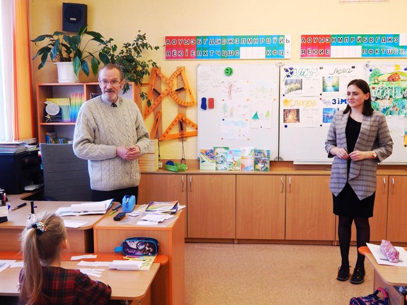 2. Книгу о порах года Анатолия Зекова.jpg