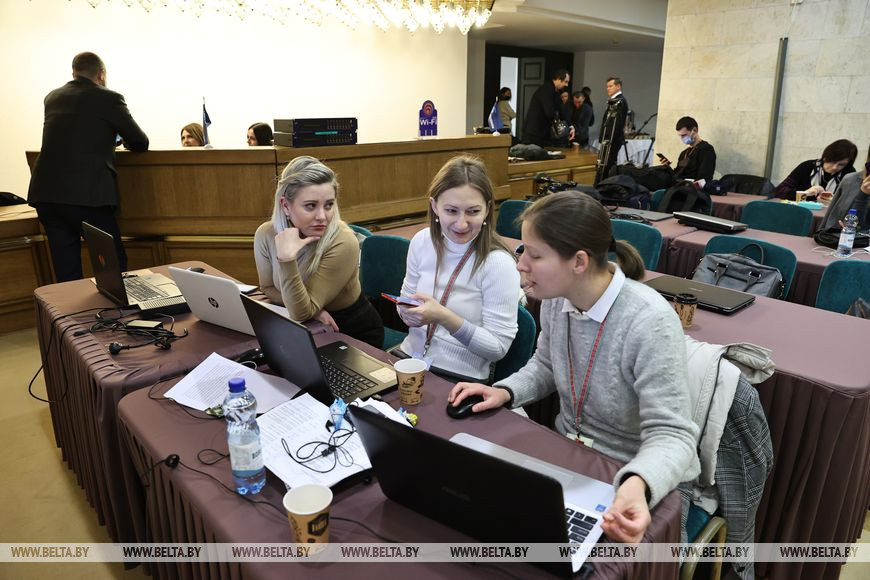 ВНС журналисты_2.jpg