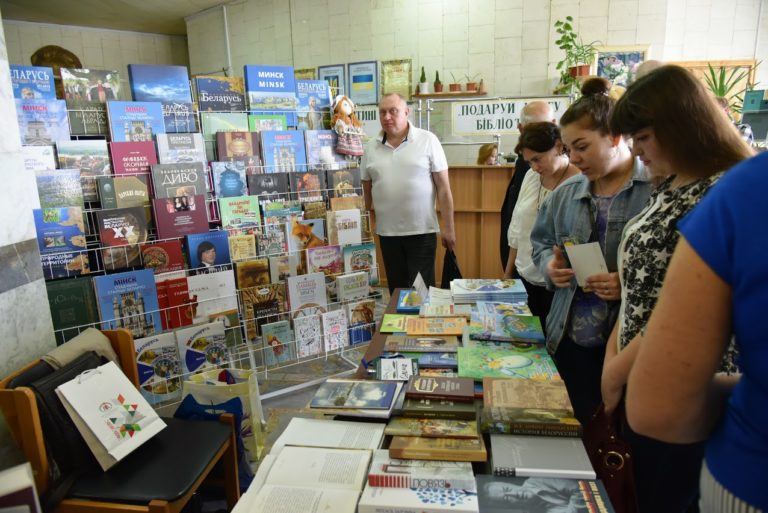 на выставке в Полтаве на выставке в Полтаве